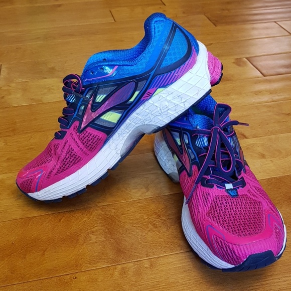 Brooks Shoes - Brooks Ravenna Running Shoes size 8.5